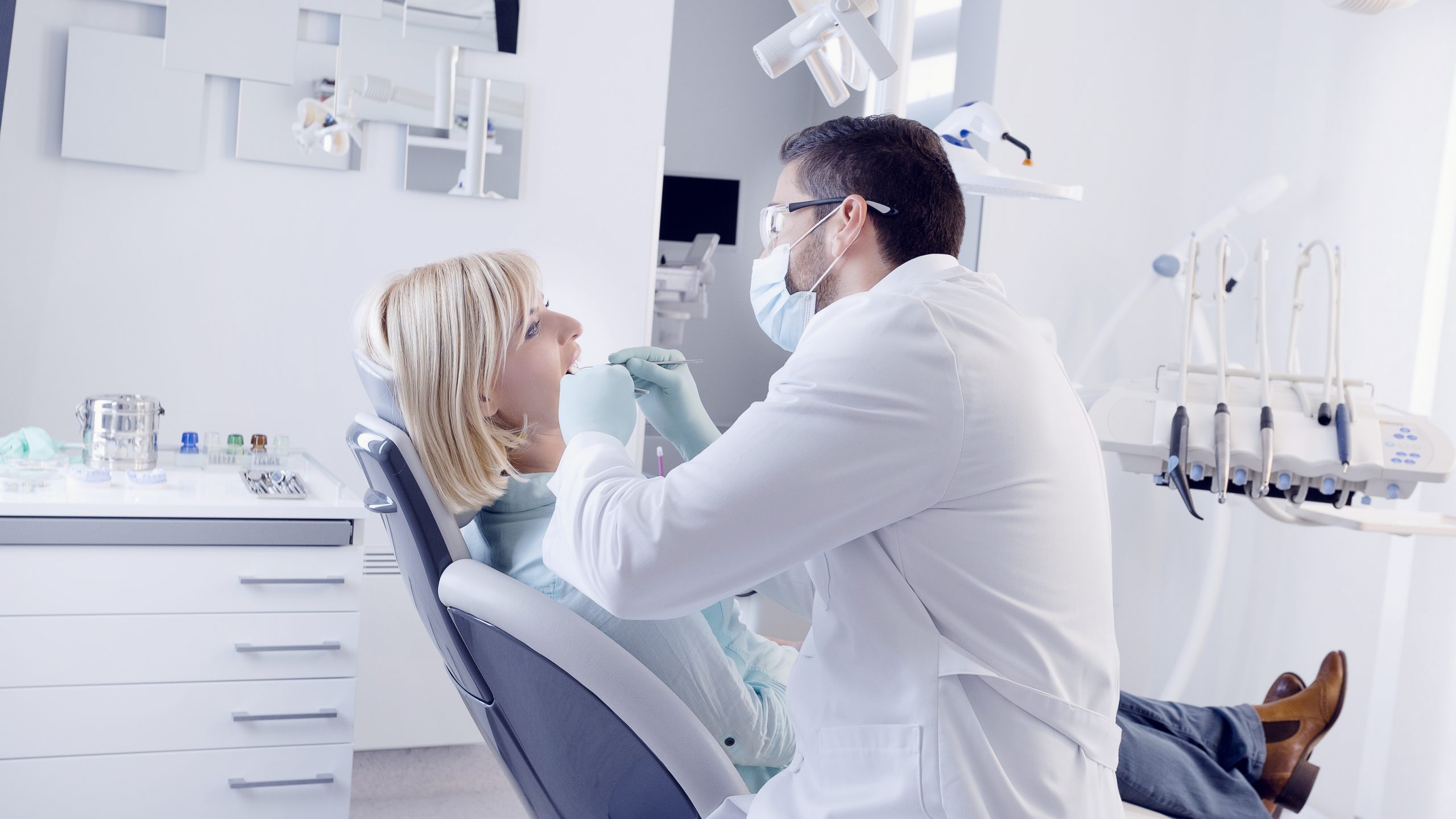 Dentist in Hesston, KS